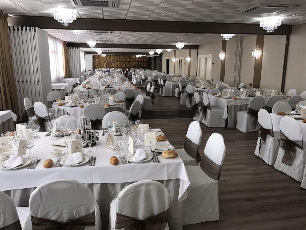 Rey Sancho Palencia Hotel Eksteriør billede
